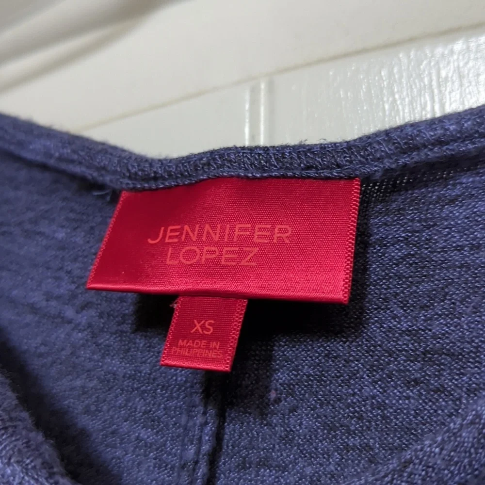 Light weight sweater shirts - Picture 2 of 10